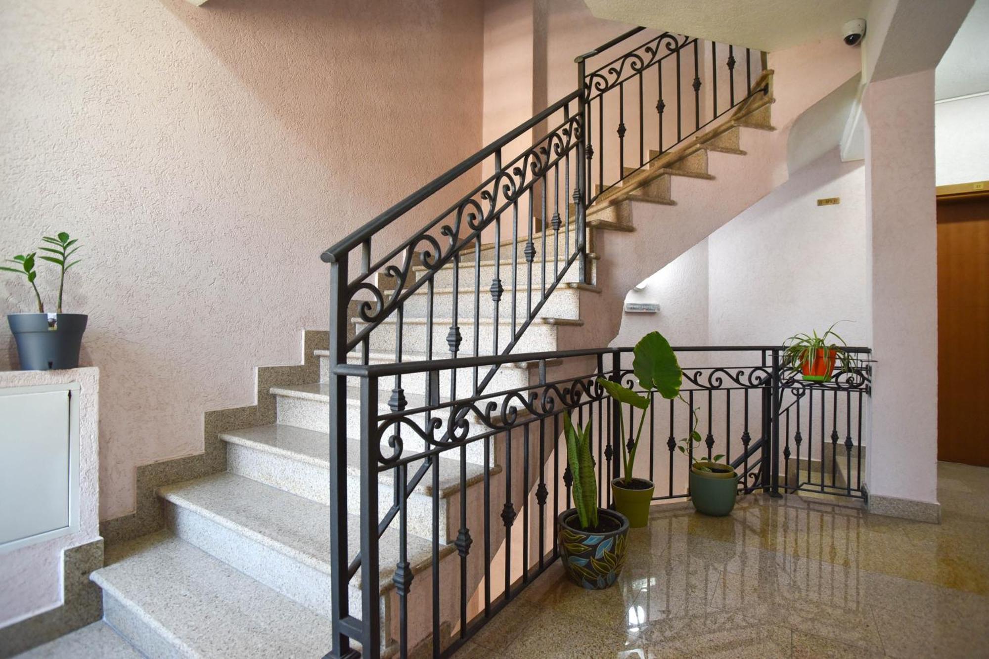Apartment Golden Lavender Budva Exteriör bild