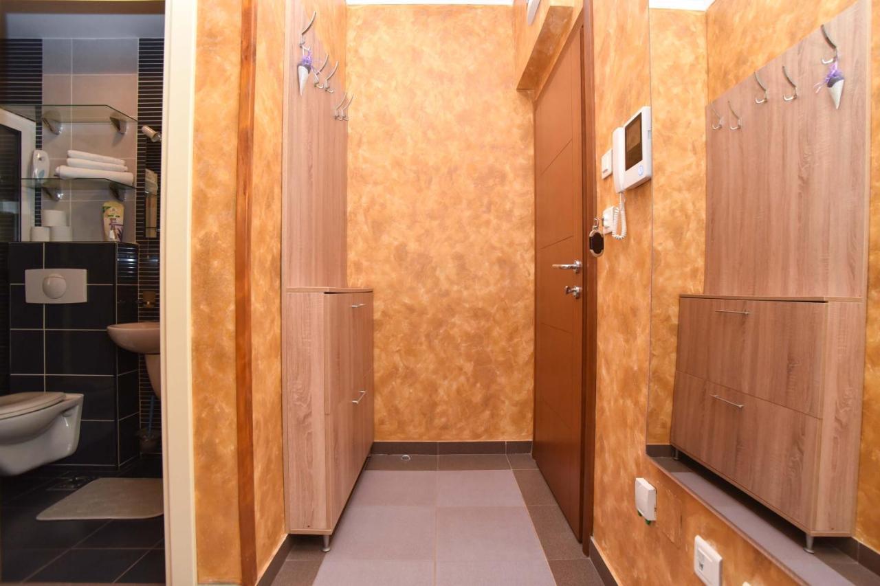 Apartment Golden Lavender Budva Exteriör bild